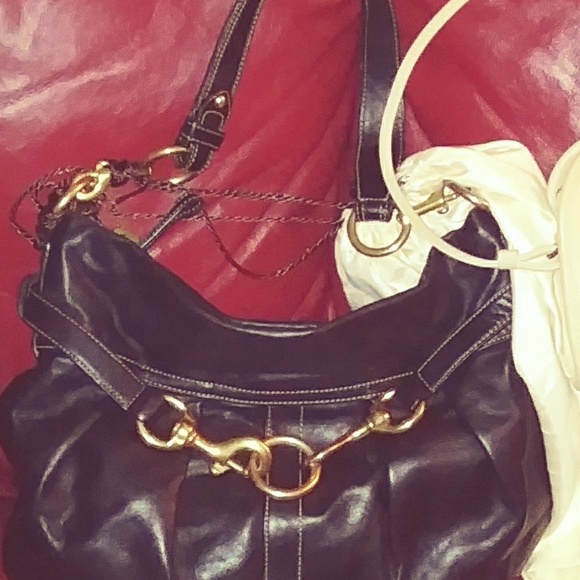 Designer Purses - Picture 6 of 8